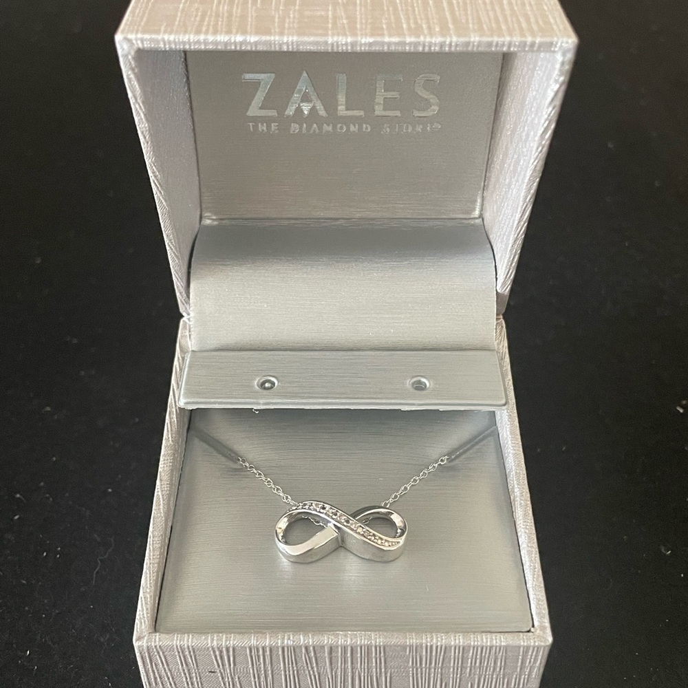Infinity Necklace